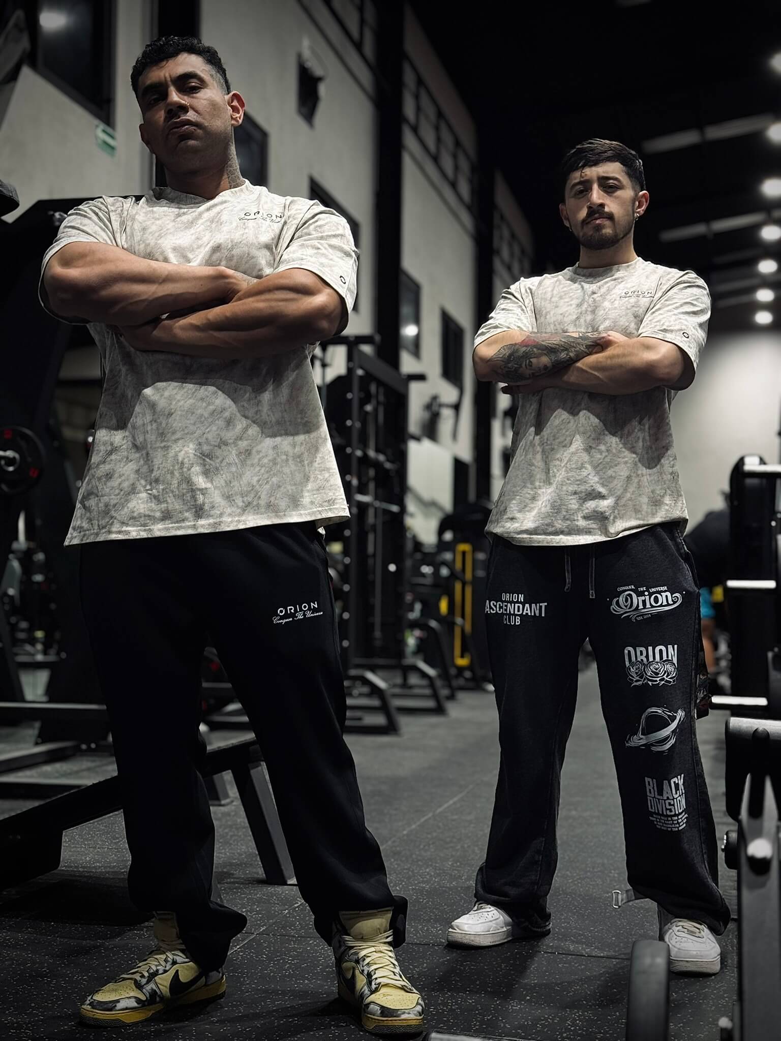 OVERSIZED SIRIUS SERIES